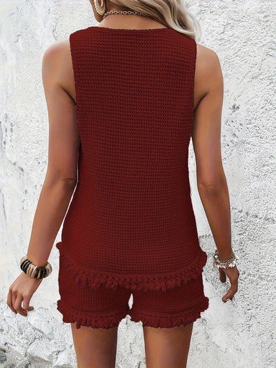 Isla | Fashion 2-Piece Skirt Set with Sleeveless Top & Lace Shorts