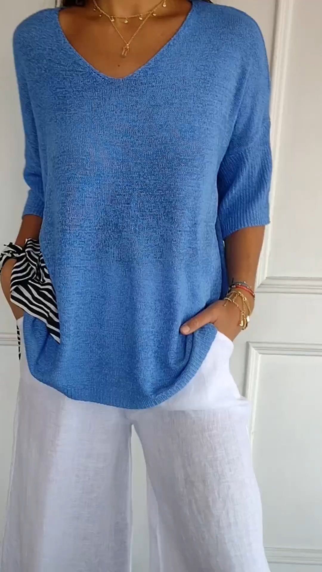 Johanna | Elegant Cotton V-Neck Top
