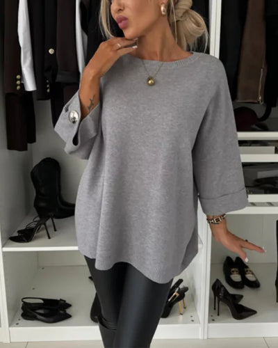Lena - Sweater Knitted Solid Round Neck Button