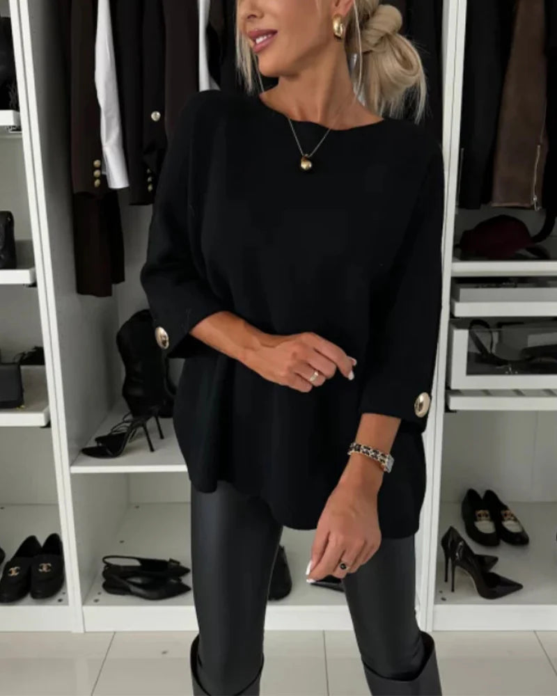 Lena - Sweater Knitted Solid Round Neck Button