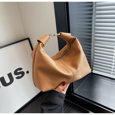 Simple  Single Shoulder Crossbody Fashion Underarm Bag