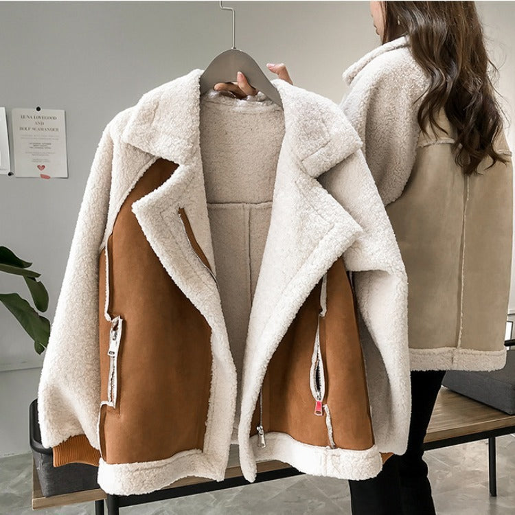 April | Stylish and Comfortable Coat