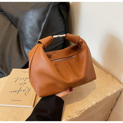 Simple  Single Shoulder Crossbody Fashion Underarm Bag