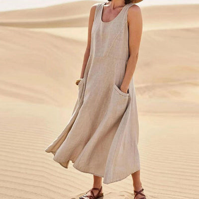 Clara - Elegant Dress With Belly Coverage
