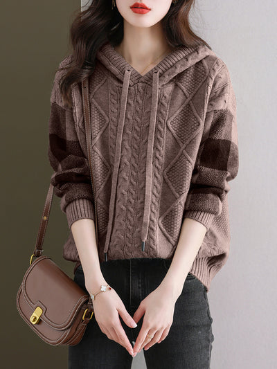 Valeria | Stylish Cable Knit Sweater
