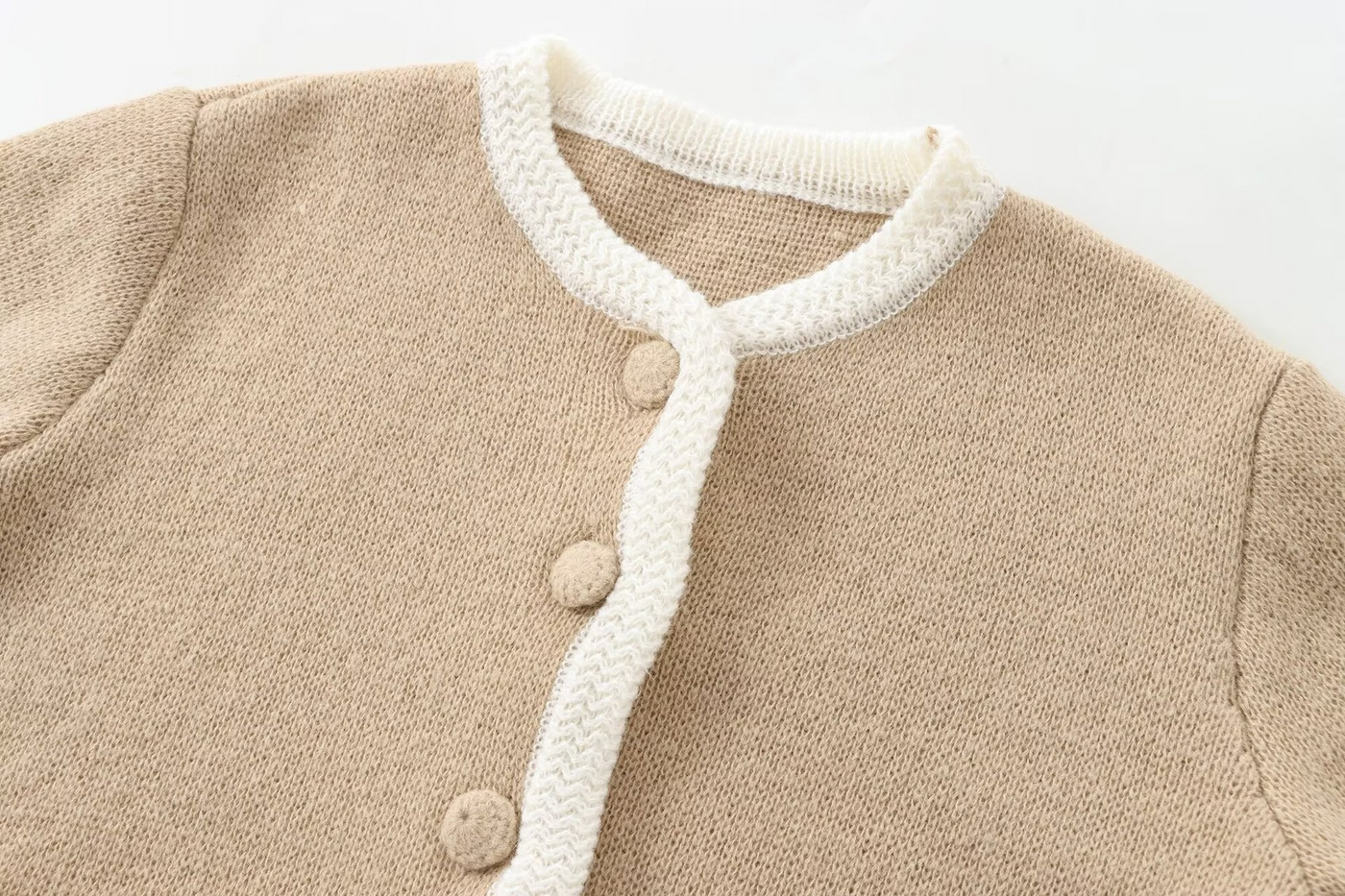 Jessica Clarke - Classic Cardigan with Decorative Pockets