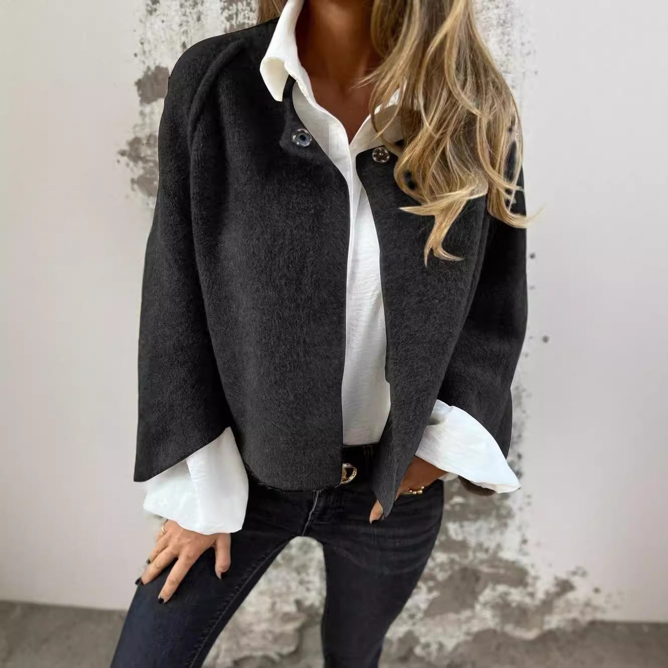 Isabelle - Elegant Cashmere Sleeved Jacket