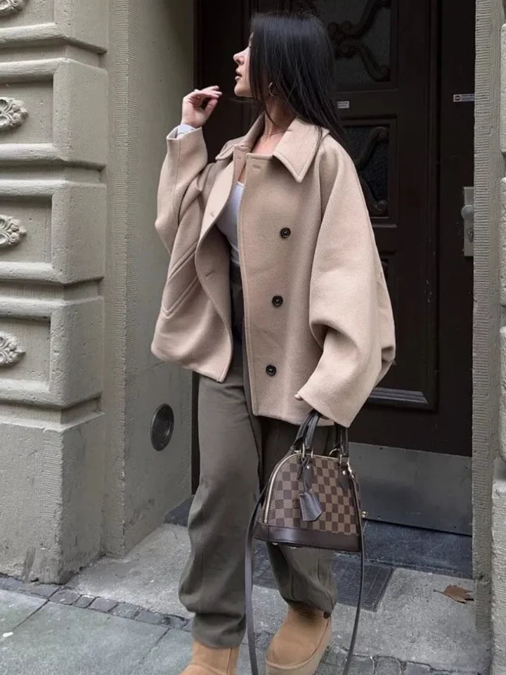 Loewie – Oversized Fur wool Coat Jacket