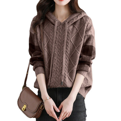 Valeria | Stylish Cable Knit Sweater