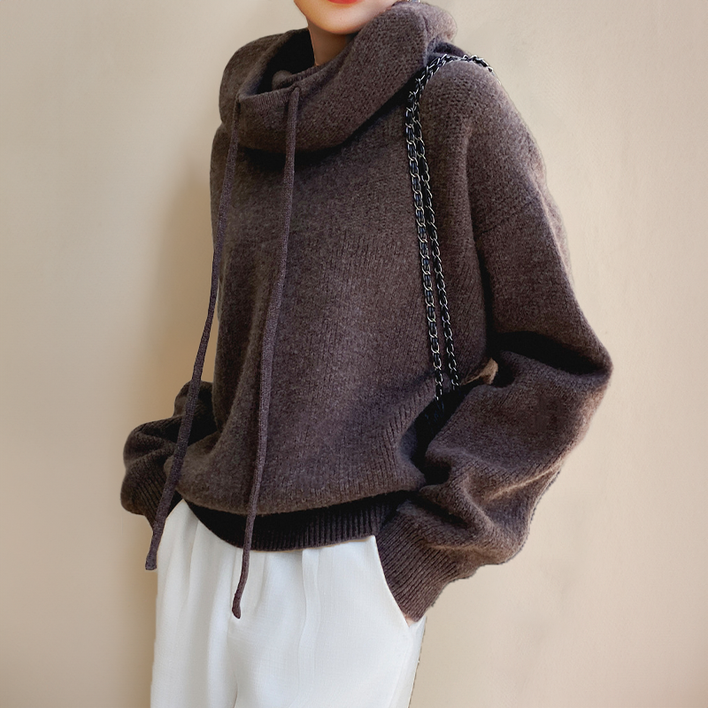 Tiana - Cozy Hoodie