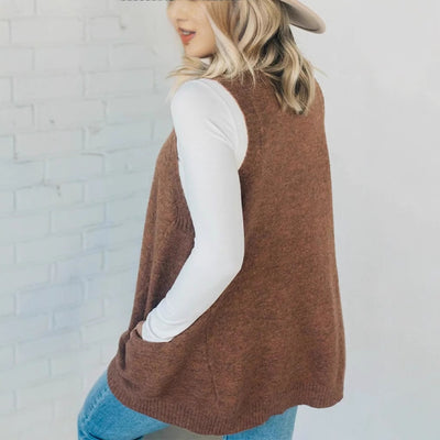 AROLA | Cozy Knit Vest