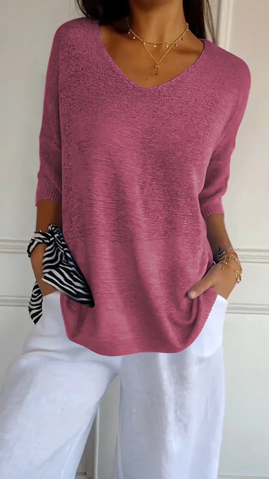 Johanna | Elegant Cotton V-Neck Top