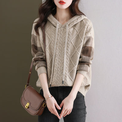 Valeria | Stylish Cable Knit Sweater
